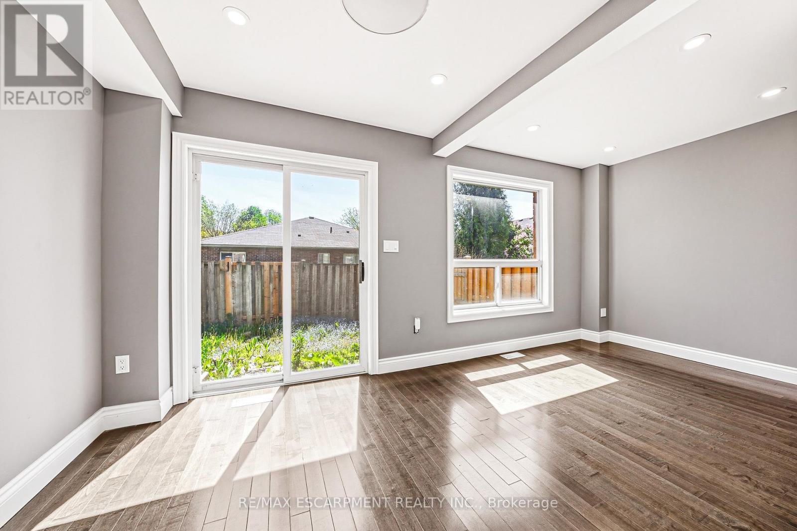 16 - 1000 Upper Paradise Road, Hamilton, Ontario  L9B 2S7 - Photo 10 - X13212954