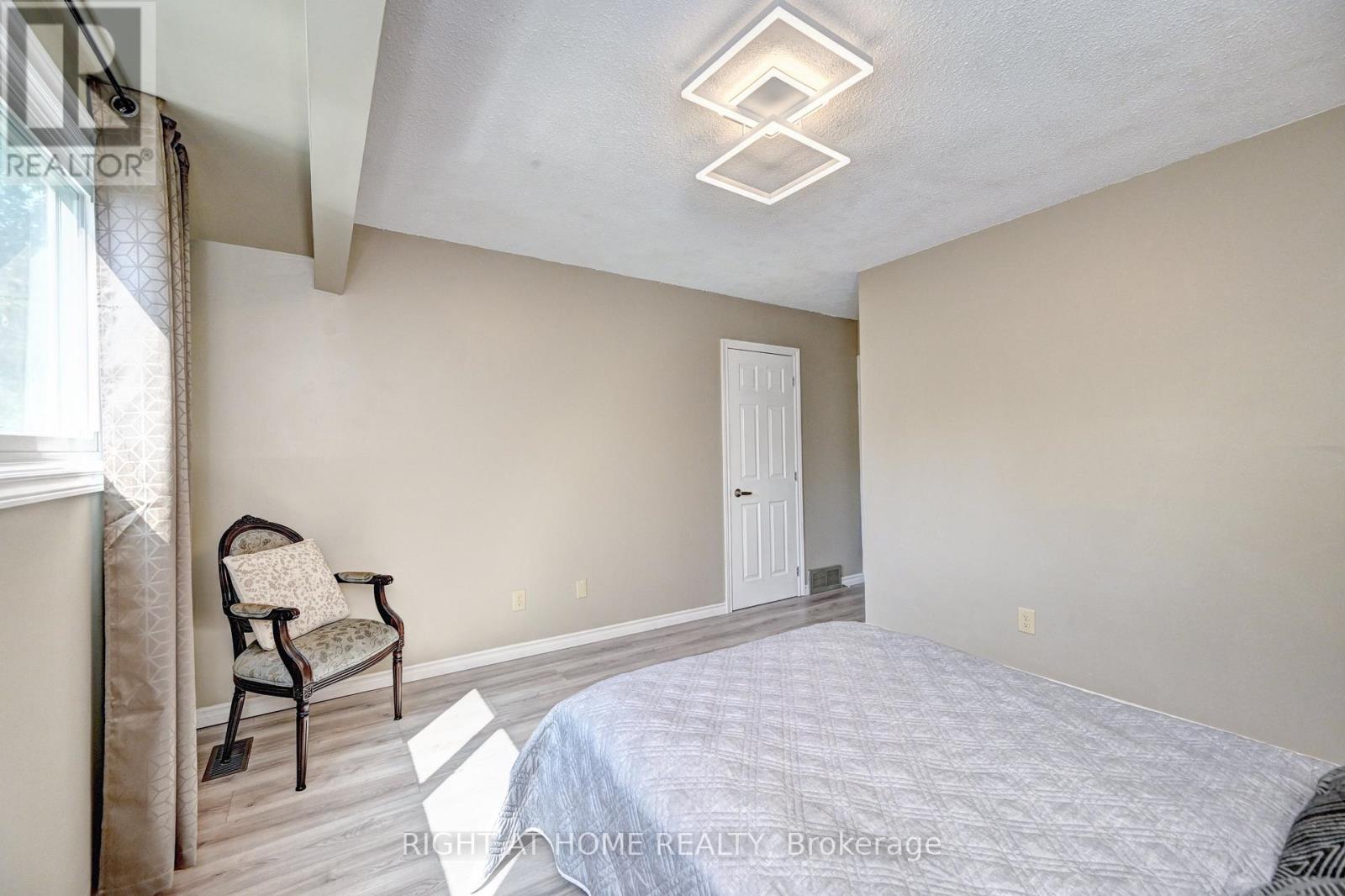 92 Pinemeadow Crescent, Waterloo, Ontario  N2T 1A7 - Photo 22 - X13213030