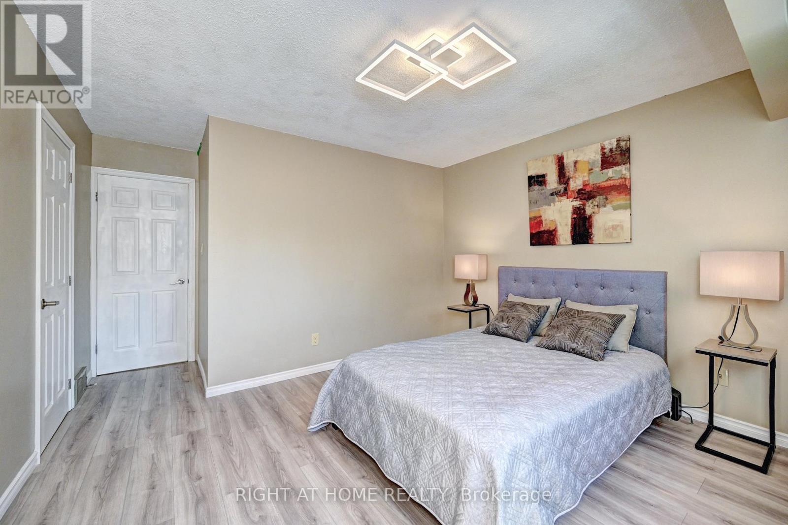 92 Pinemeadow Crescent, Waterloo, Ontario  N2T 1A7 - Photo 25 - X13213030
