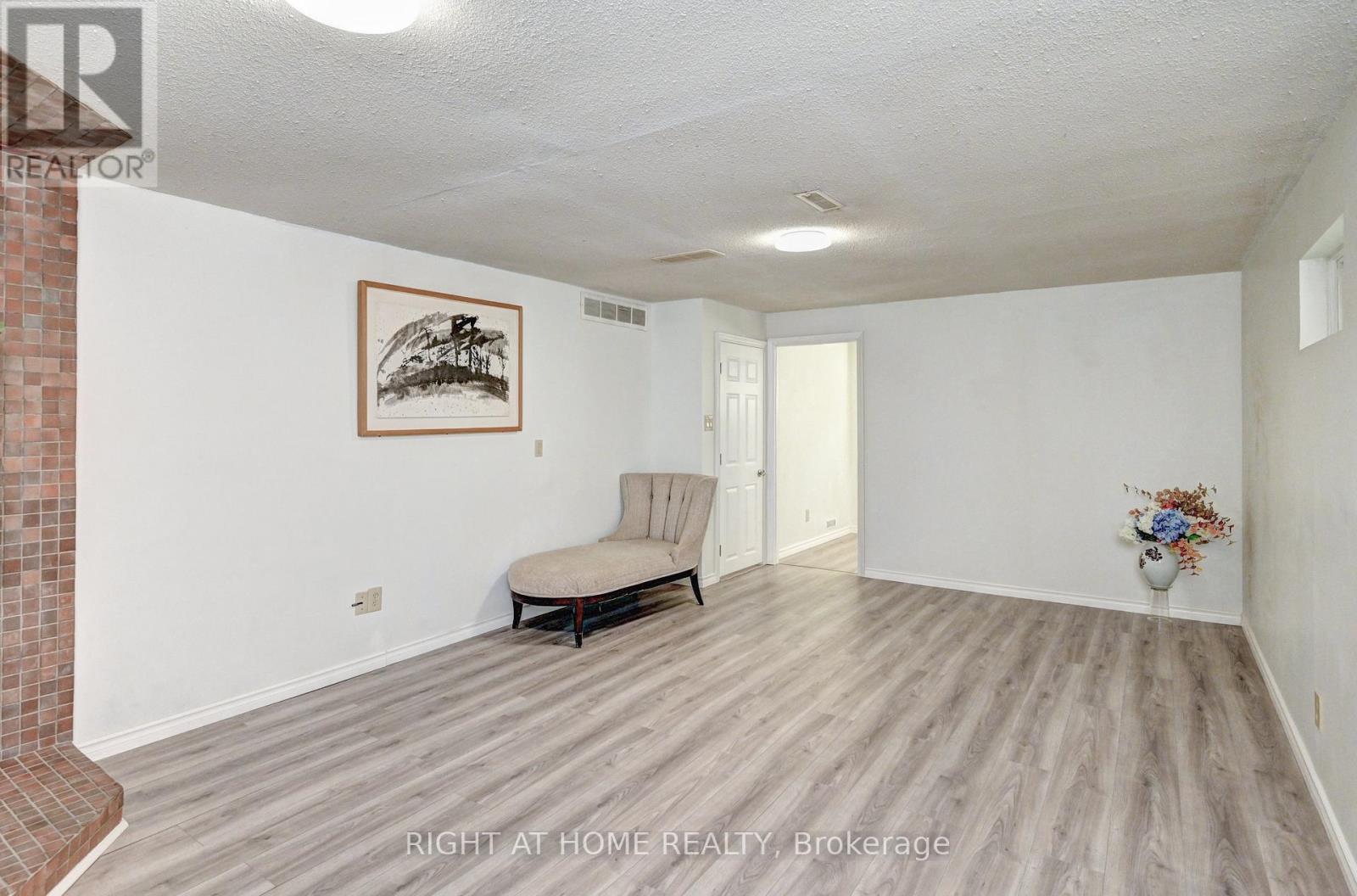 92 Pinemeadow Crescent, Waterloo, Ontario  N2T 1A7 - Photo 43 - X13213030
