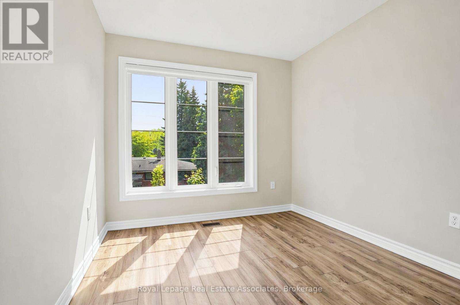 24 - 383 Dundas Street E, Hamilton, Ontario  L8B 1X6 - Photo 20 - X13213170