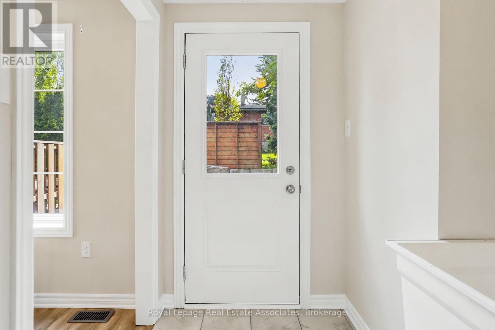 24 - 383 Dundas Street E, Hamilton, Ontario  L8B 1X6 - Photo 30 - X13213170