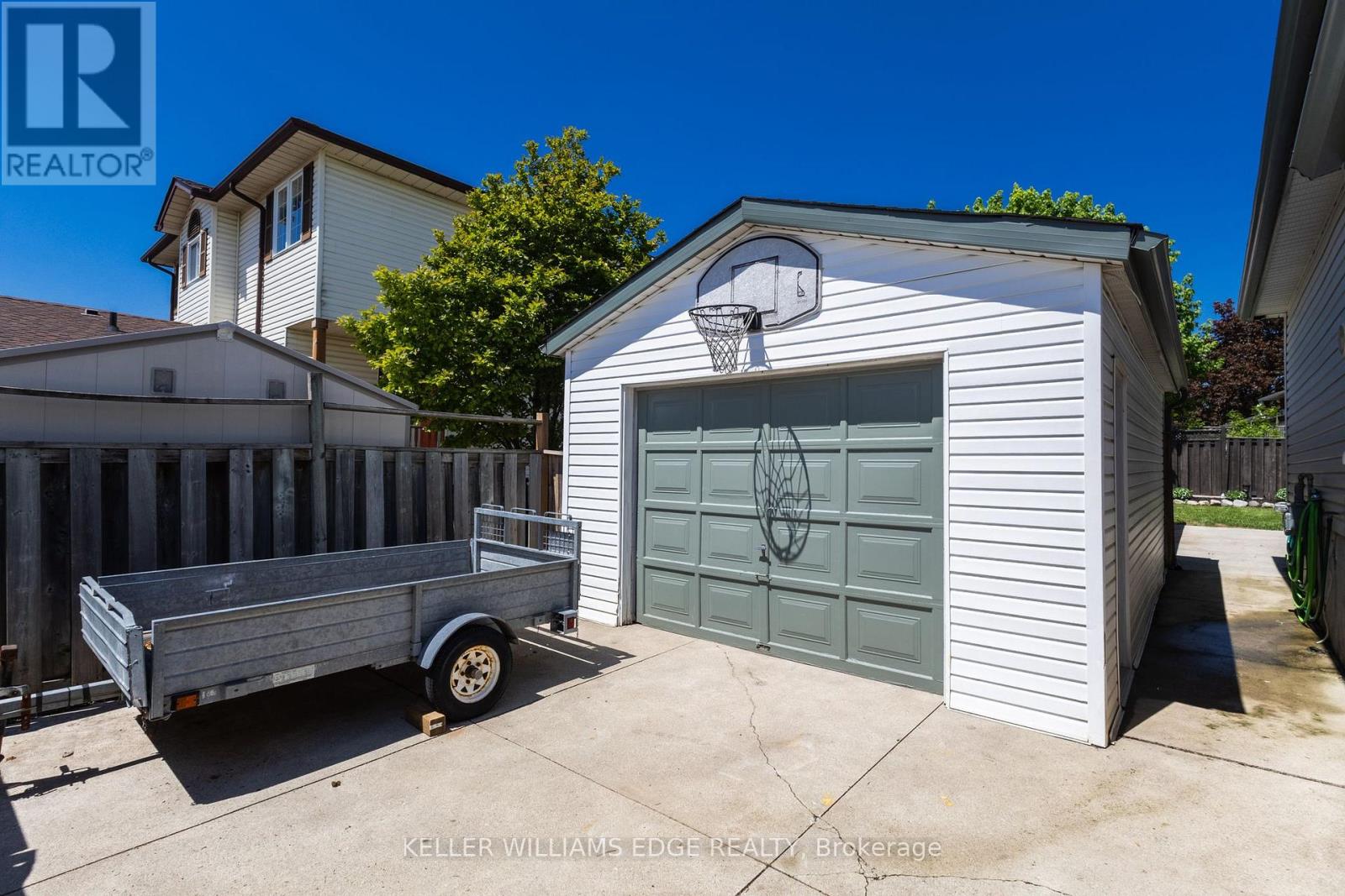 181 Bellingham Drive, Hamilton, Ontario  L8V 4M7 - Photo 6 - X13213232