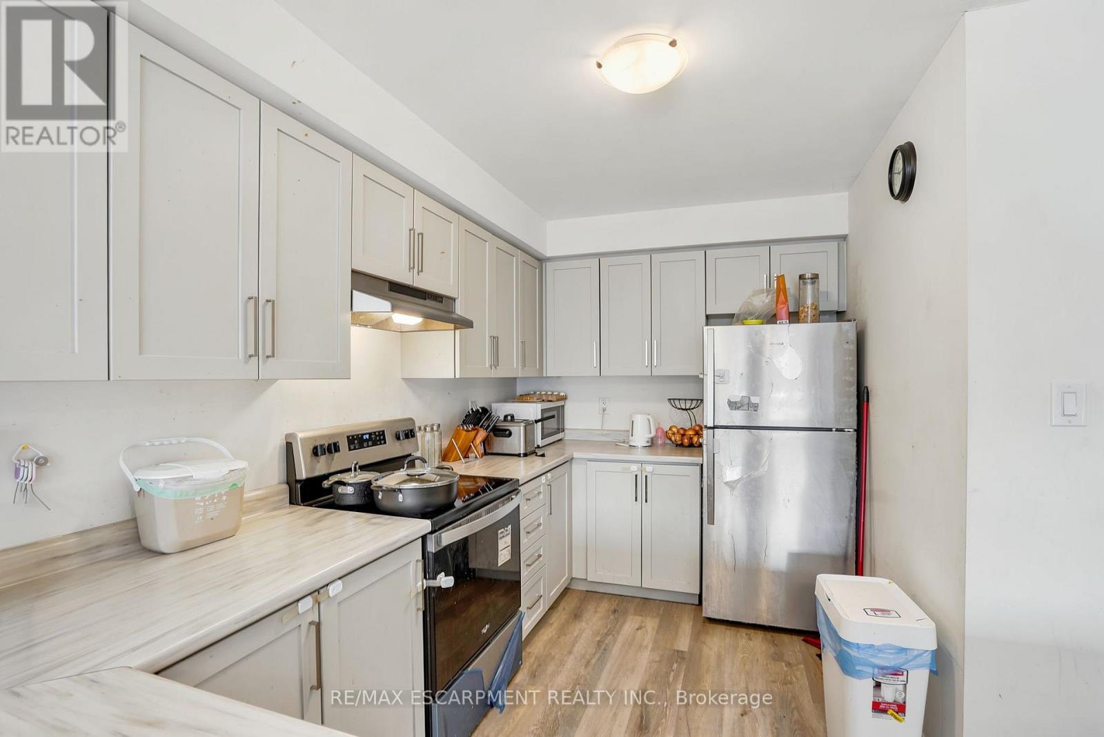 119 - 19 Roxanne Drive, Hamilton, Ontario  L8H 0B6 - Photo 10 - X13213252