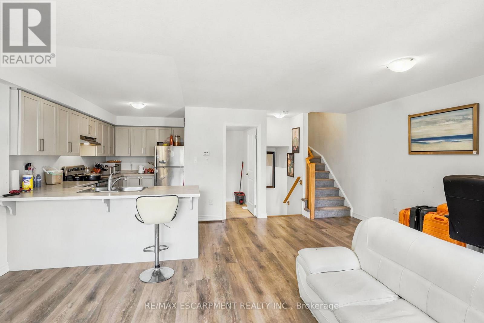 119 - 19 Roxanne Drive, Hamilton, Ontario  L8H 0B6 - Photo 8 - X13213252