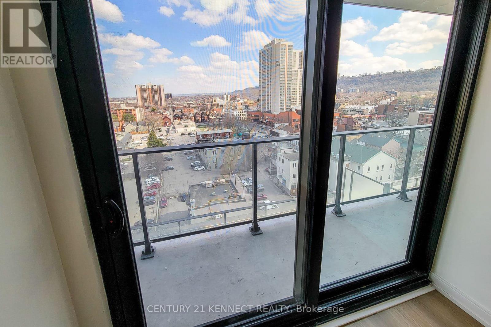 1121 - 1 Jarvis Street, Hamilton, Ontario  L8R 3J2 - Photo 26 - X13213338
