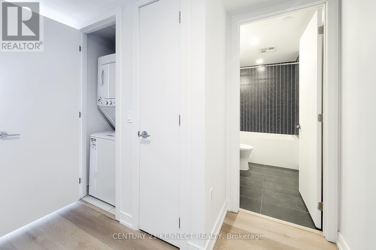1121 - 1 Jarvis Street, Hamilton, Ontario  L8R 3J2 - Photo 45 - X13213338