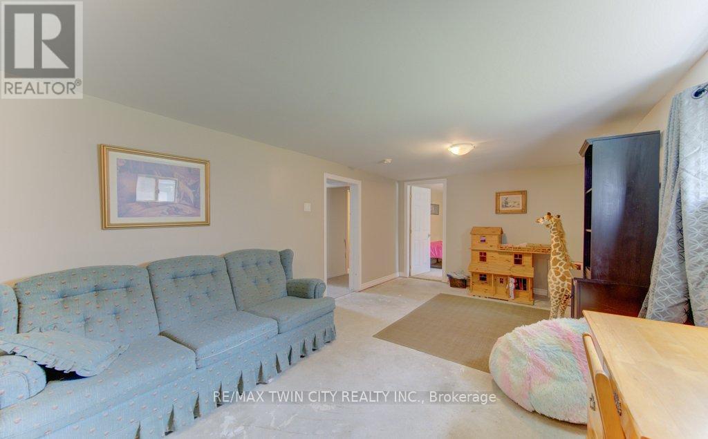 96 Scott Road, Cambridge, Ontario  N3C 2X7 - Photo 14 - X13213384