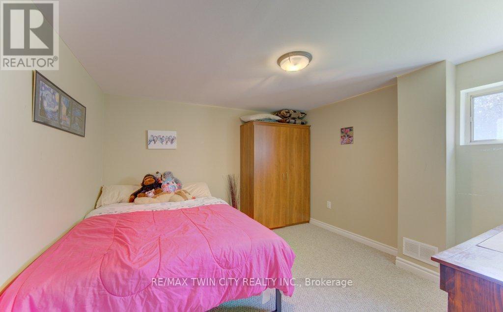 96 Scott Road, Cambridge, Ontario  N3C 2X7 - Photo 15 - X13213384
