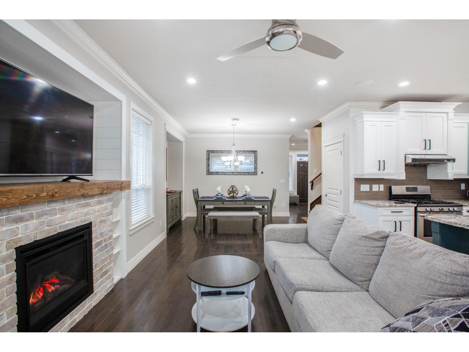 6799 192 Street, Surrey, British Columbia  V4N 6A3 - Photo 10 - R3129263