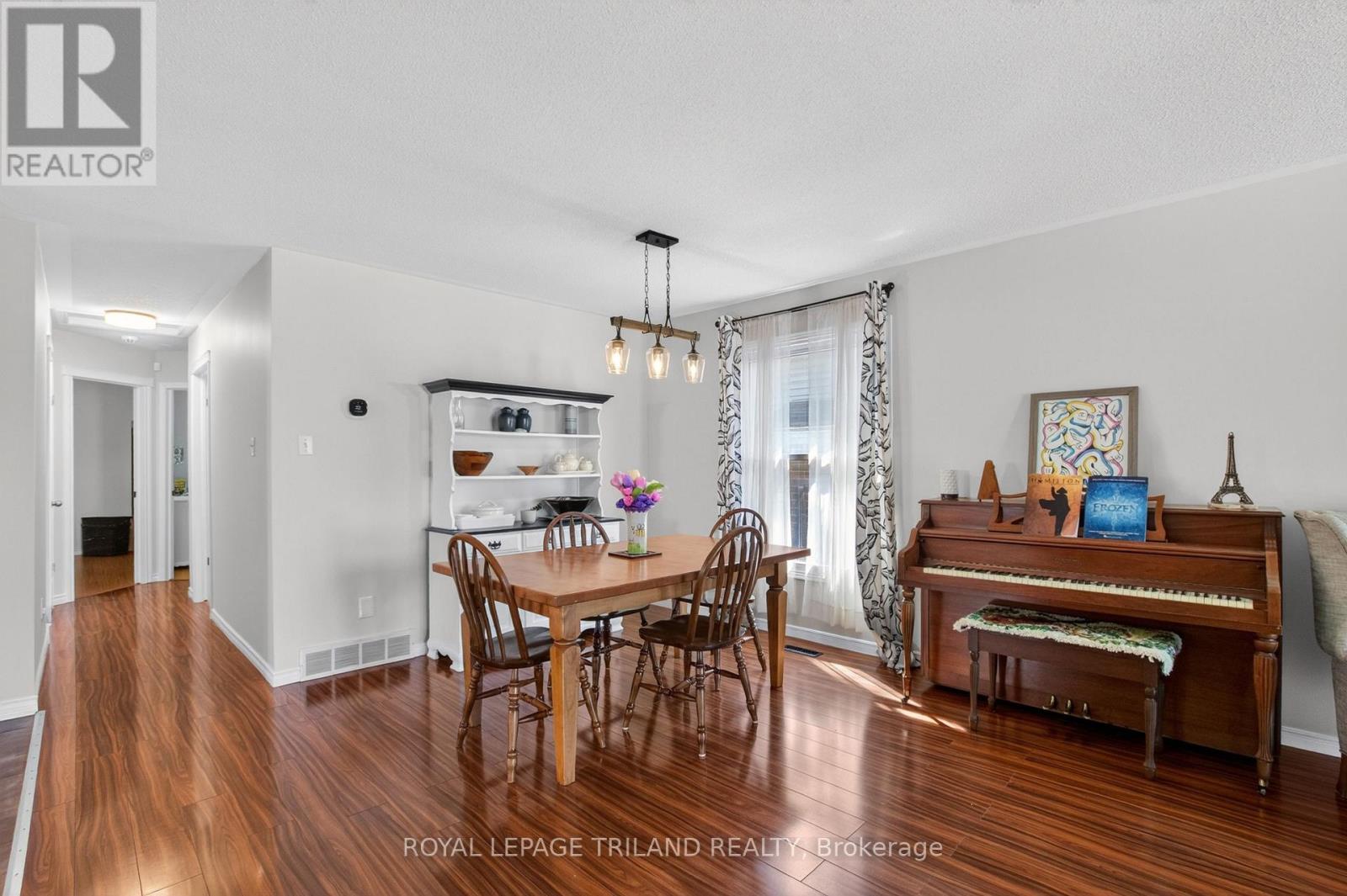 125 Bournemouth Drive, London East, Ontario  N5V 4T1 - Photo 13 - X13213466