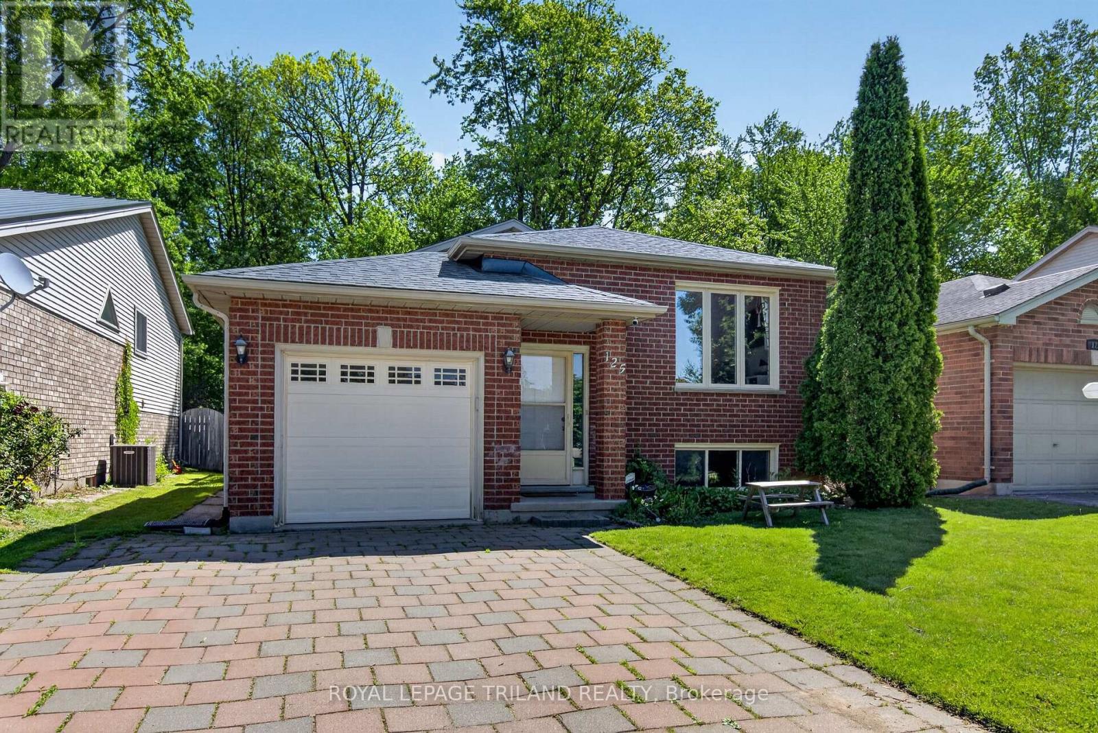 125 Bournemouth Drive, London East, Ontario  N5V 4T1 - Photo 5 - X13213466
