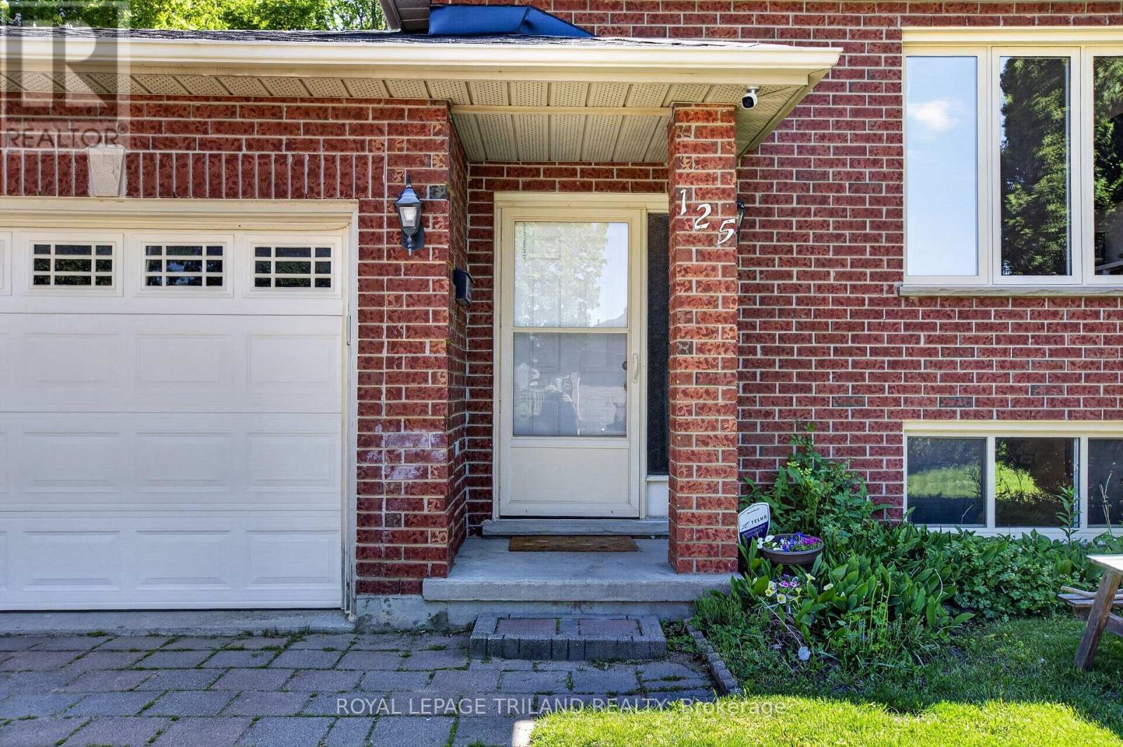 125 Bournemouth Drive, London East, Ontario  N5V 4T1 - Photo 6 - X13213466