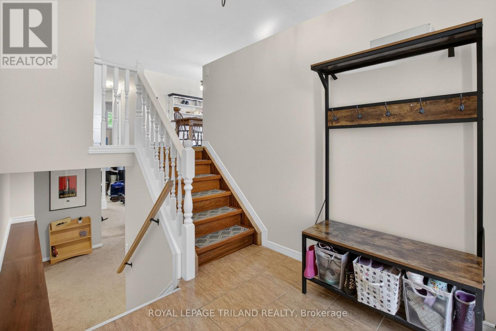 125 Bournemouth Drive, London East, Ontario  N5V 4T1 - Photo 8 - X13213466