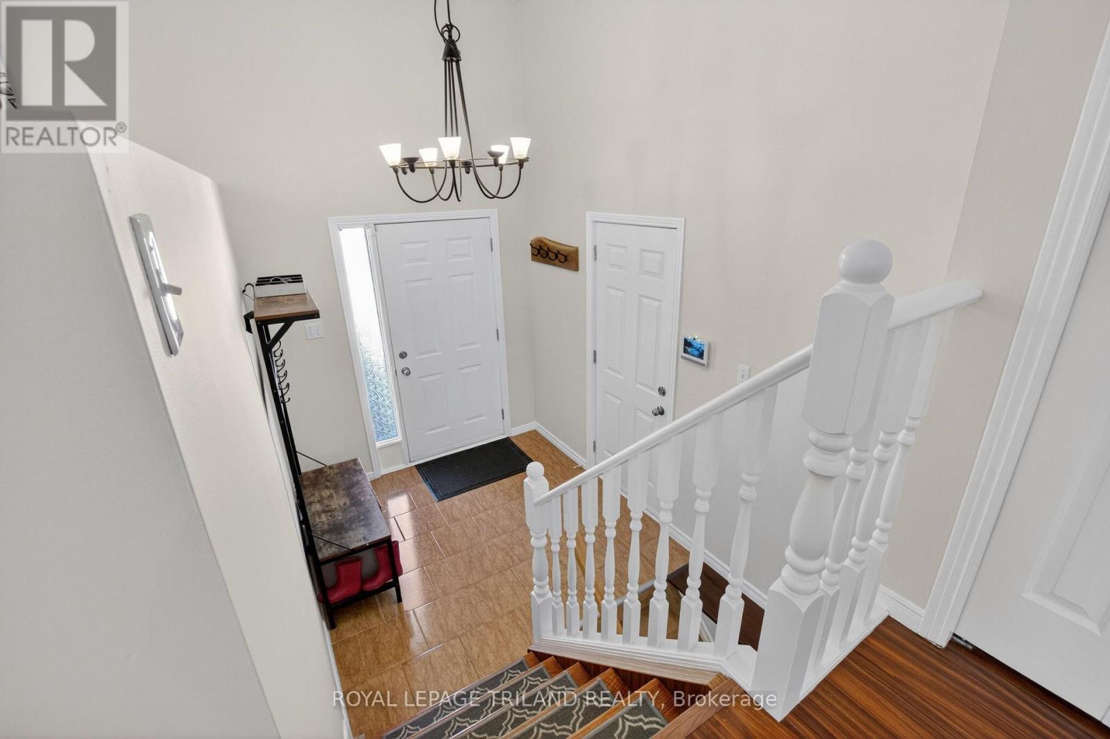 125 Bournemouth Drive, London East, Ontario  N5V 4T1 - Photo 9 - X13213466
