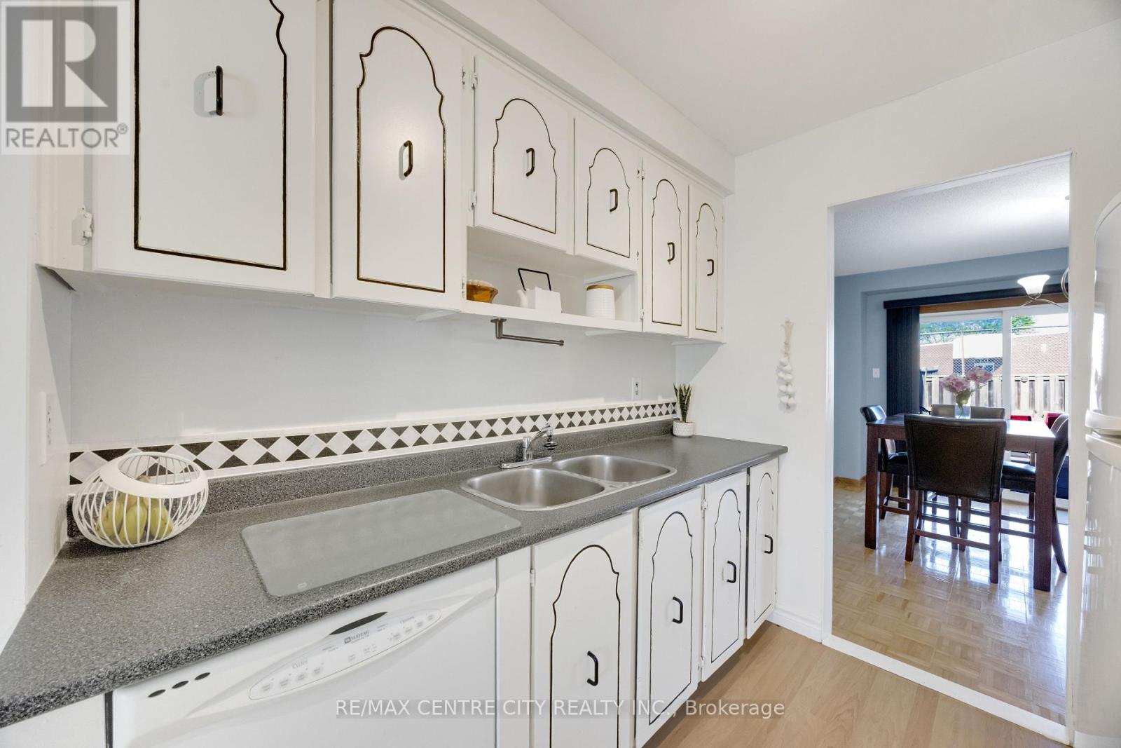 18 - 700 Osgood Drive, London South, Ontario  N6E 2H1 - Photo 13 - X13213668
