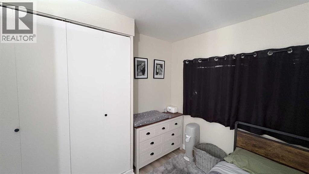 518 3 Street W, Bow Island, Alberta  T0K 0G0 - Photo 12 - A2315749
