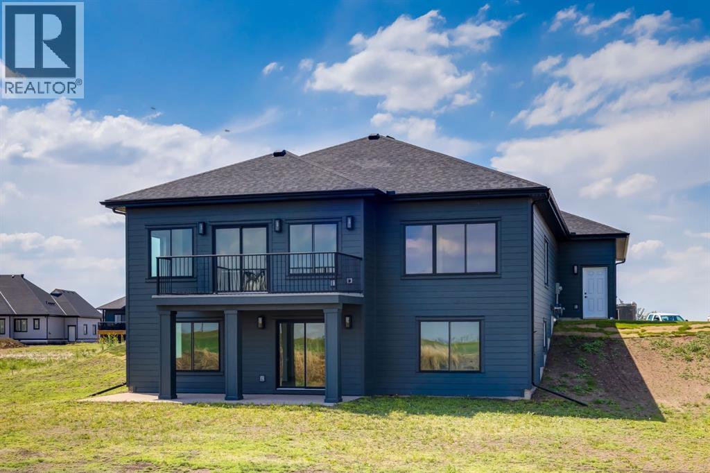 232 Red Tail Ridge Se, High River, Alberta  T1V 0J8 - Photo 3 - A2297927