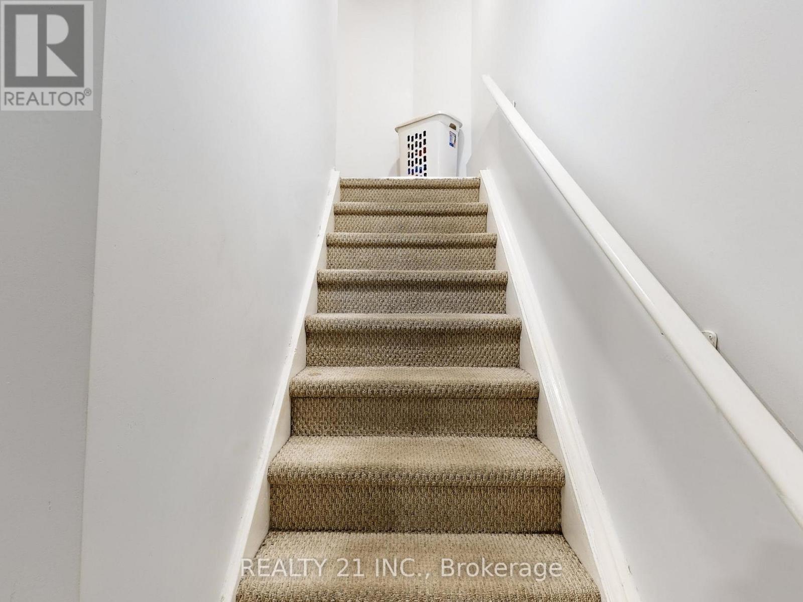 11 Iles Street W, Ajax, Ontario  L1T 3V4 - Photo 36 - E13074814