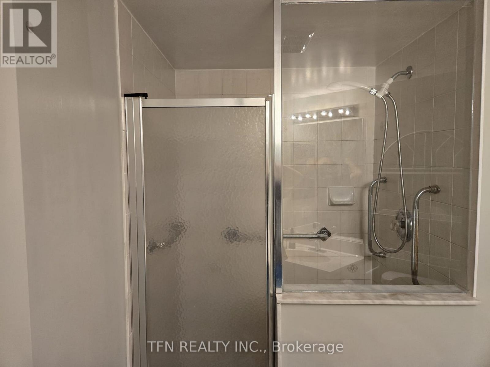 309 - 1 Emerald Lane, Vaughan, Ontario  L4J 8N2 - Photo 15 - N13212228