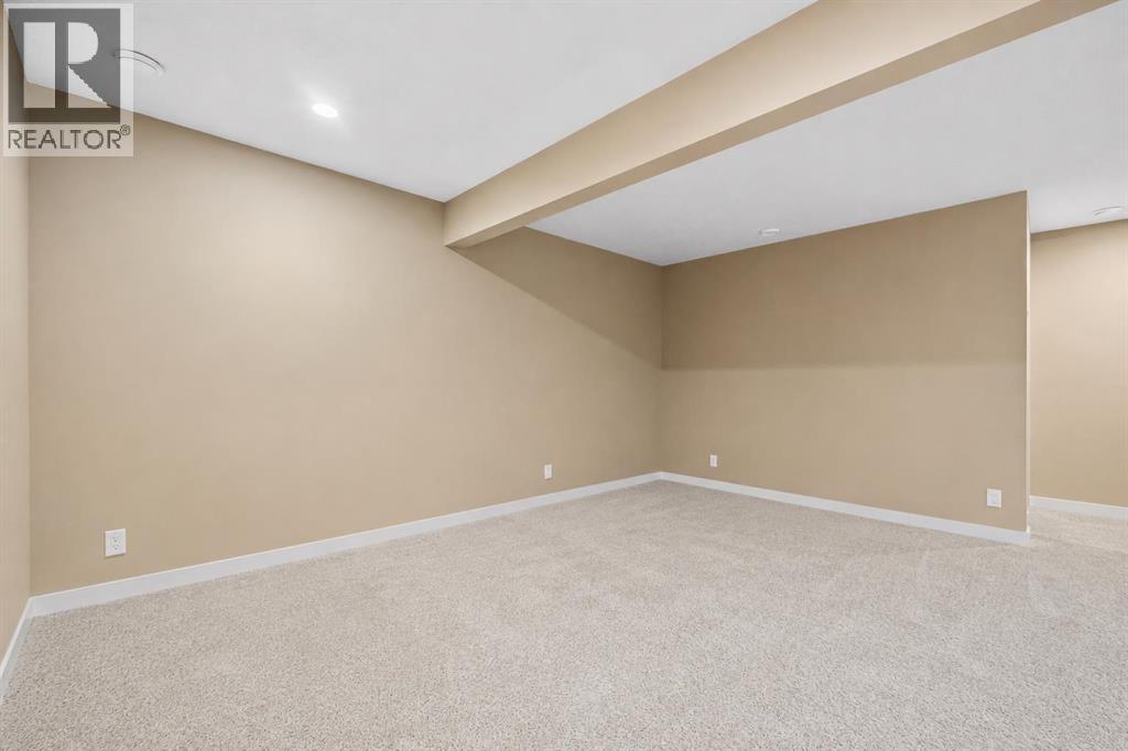 63 Cortina Villas Sw, Calgary, Alberta  T3H 0W8 - Photo 36 - A2314467