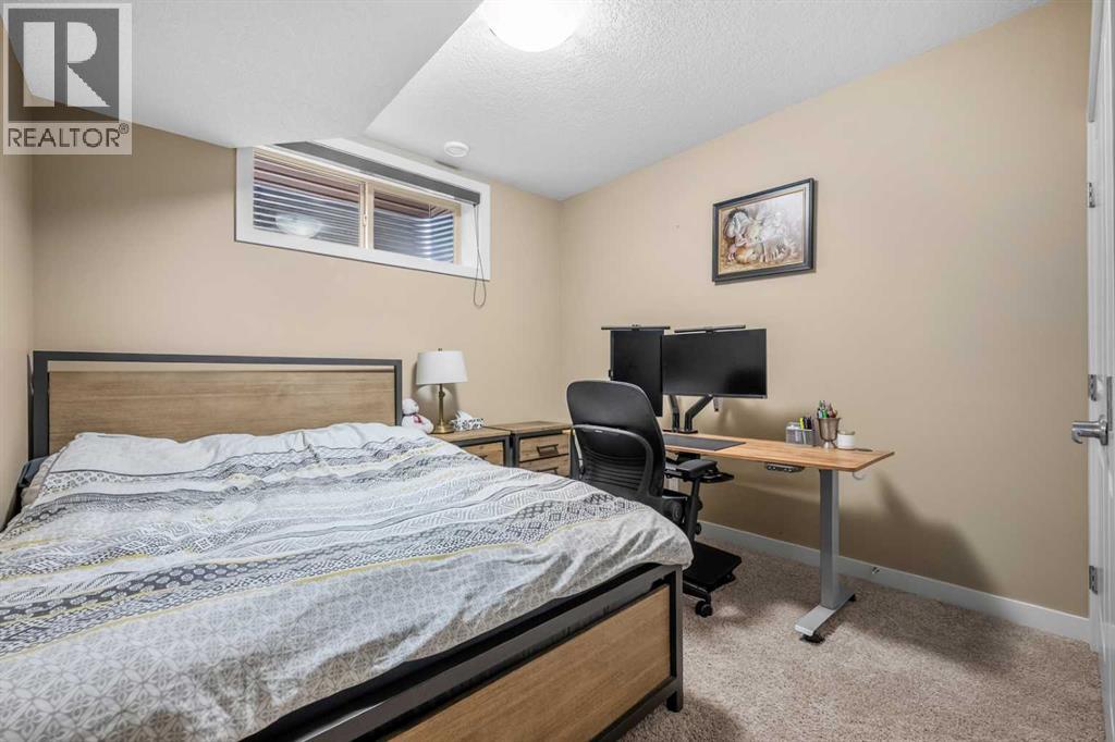 63 Cortina Villas Sw, Calgary, Alberta  T3H 0W8 - Photo 37 - A2314467