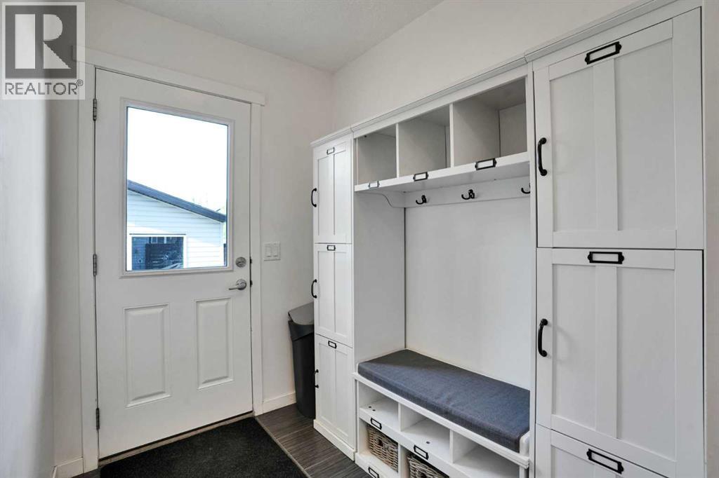 209 Copperpond Parade Se, Calgary, Alberta  T2Z 5B2 - Photo 13 - A2315772