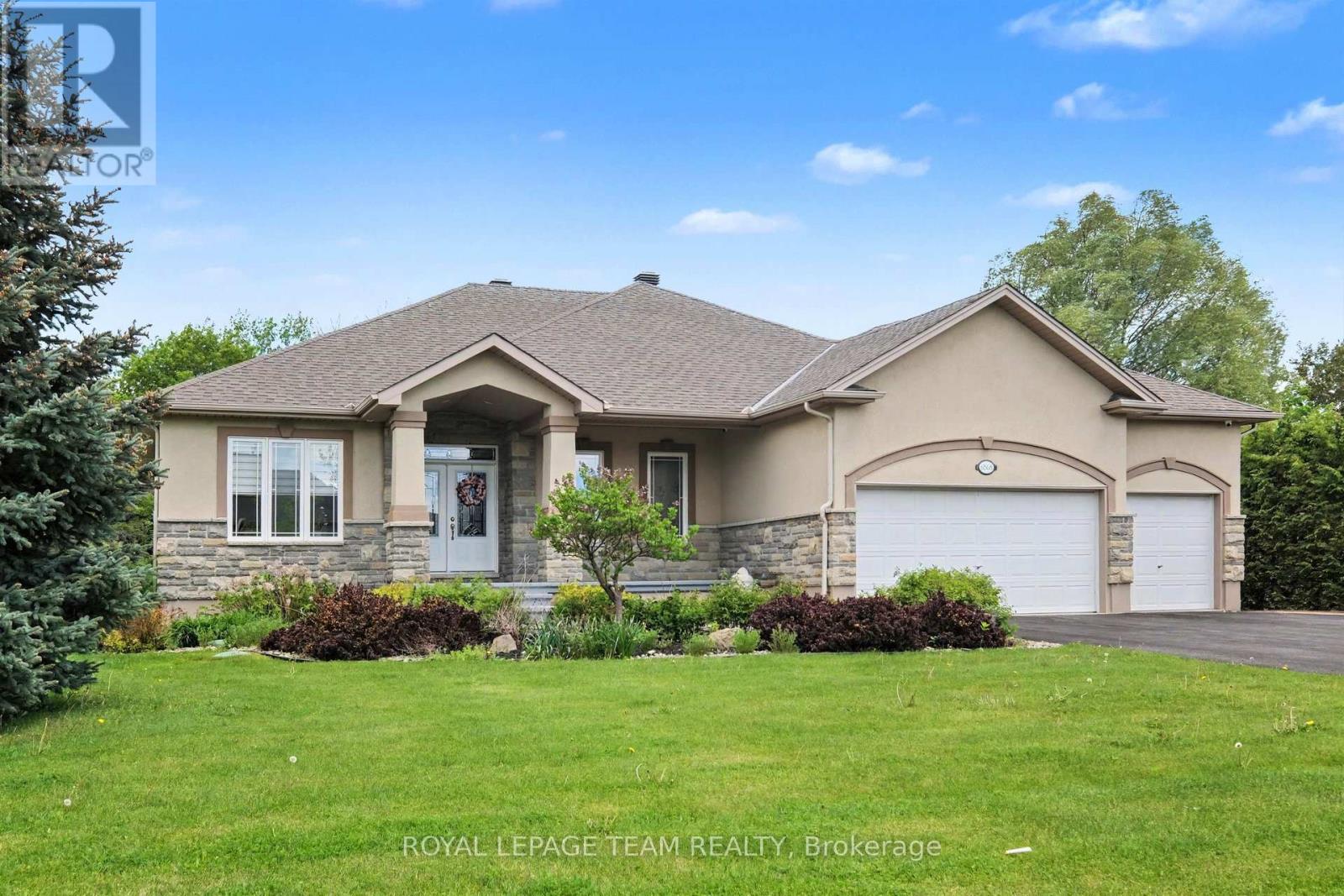 6868 Sparkling Lake Way, Ottawa, Ontario K4P 1R7 - Photo 1 - X13213504