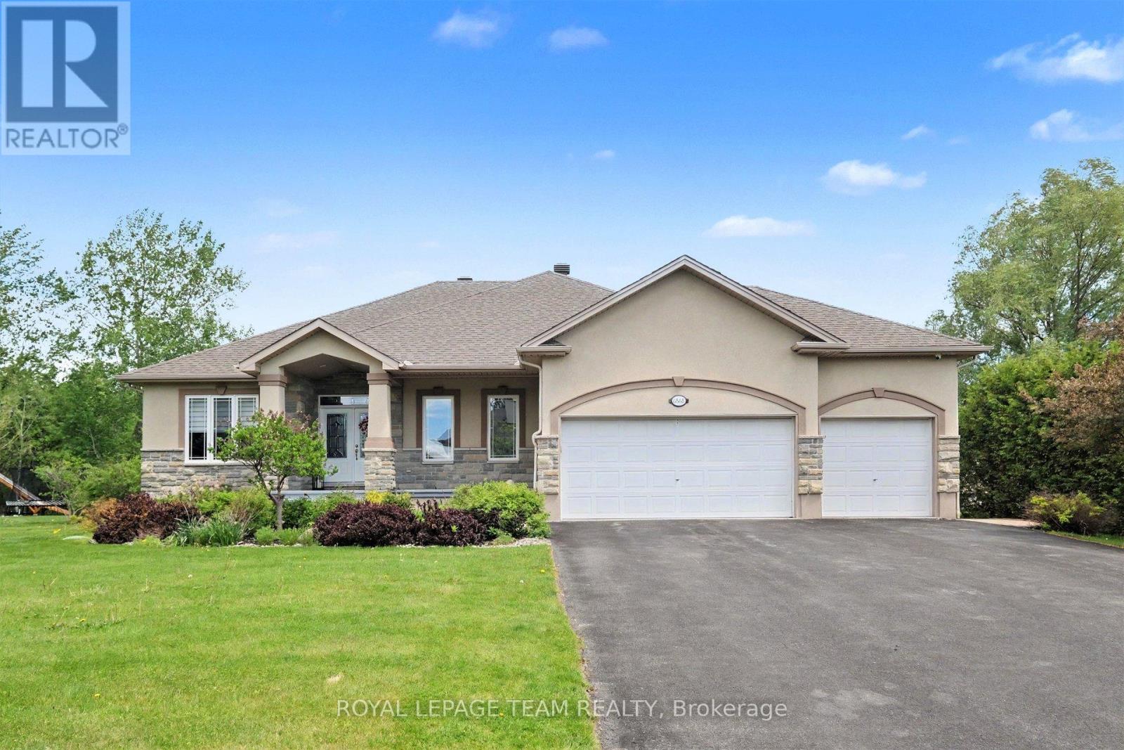 6868 Sparkling Lake Way, Ottawa, Ontario K4P 1R7 - Photo 2 - X13213504