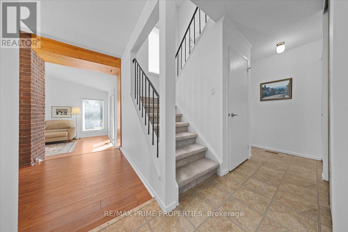 1121 St Emmanuel Terrace, Ottawa, Ontario  K1C 2J6 - Photo 19 - X13213660