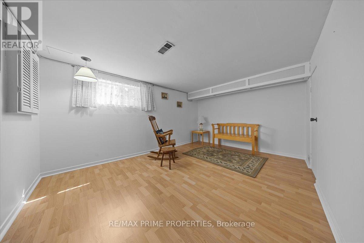 1121 St Emmanuel Terrace, Ottawa, Ontario  K1C 2J6 - Photo 29 - X13213660
