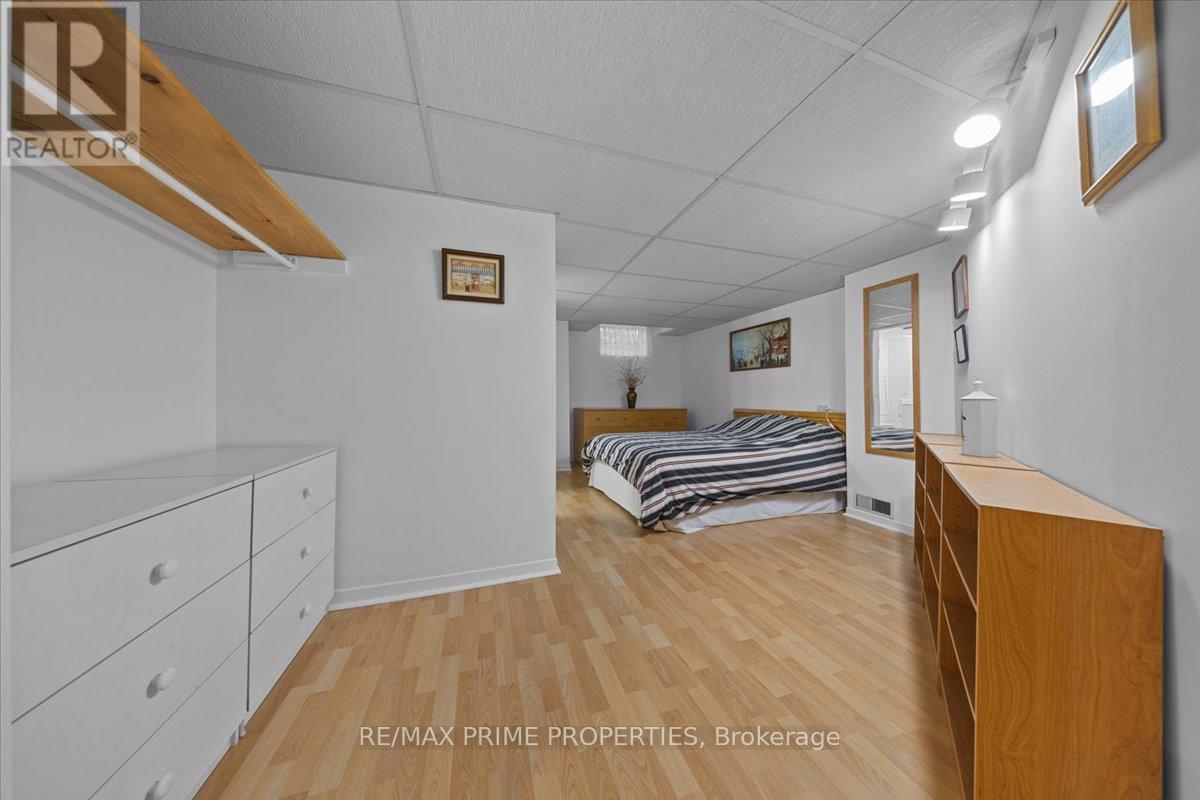 1121 St Emmanuel Terrace, Ottawa, Ontario  K1C 2J6 - Photo 31 - X13213660