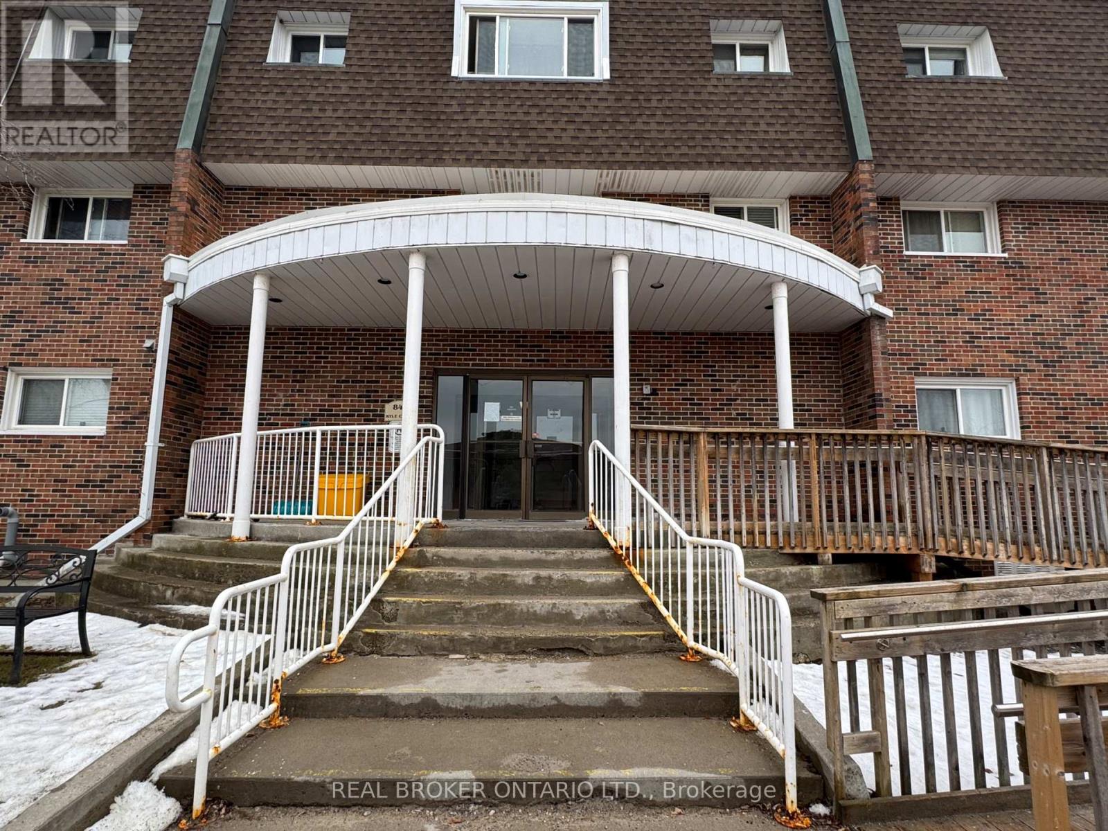 305 - 845 Kyle Court, Brockville, Ontario  K6V 6K7 - Photo 4 - X13213760