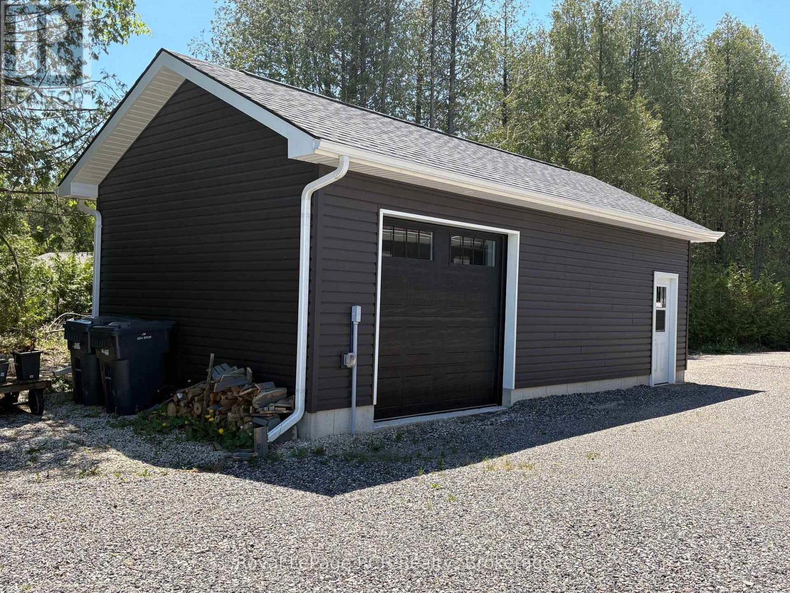109 Highland Drive, West Grey, Ontario  N0C 1H0 - Photo 36 - X12862858