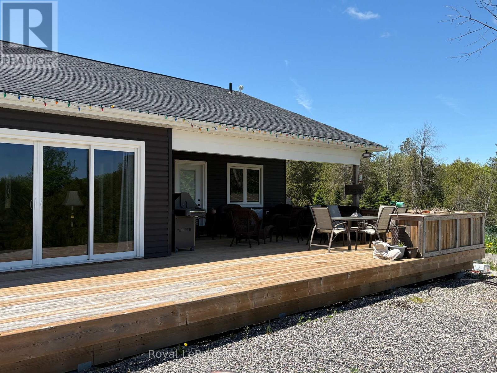 109 Highland Drive, West Grey, Ontario  N0C 1H0 - Photo 34 - X12862858