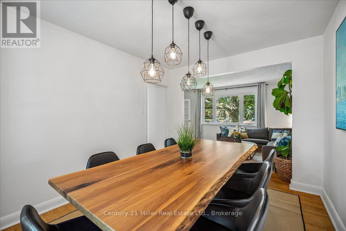 1583 Blanefield Road, Mississauga, Ontario  L5G 4H3 - Photo 21 - W13213546