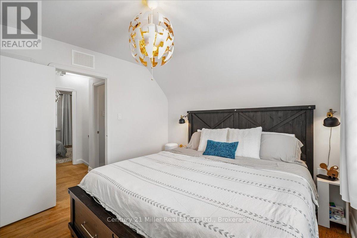 1583 Blanefield Road, Mississauga, Ontario  L5G 4H3 - Photo 32 - W13213546