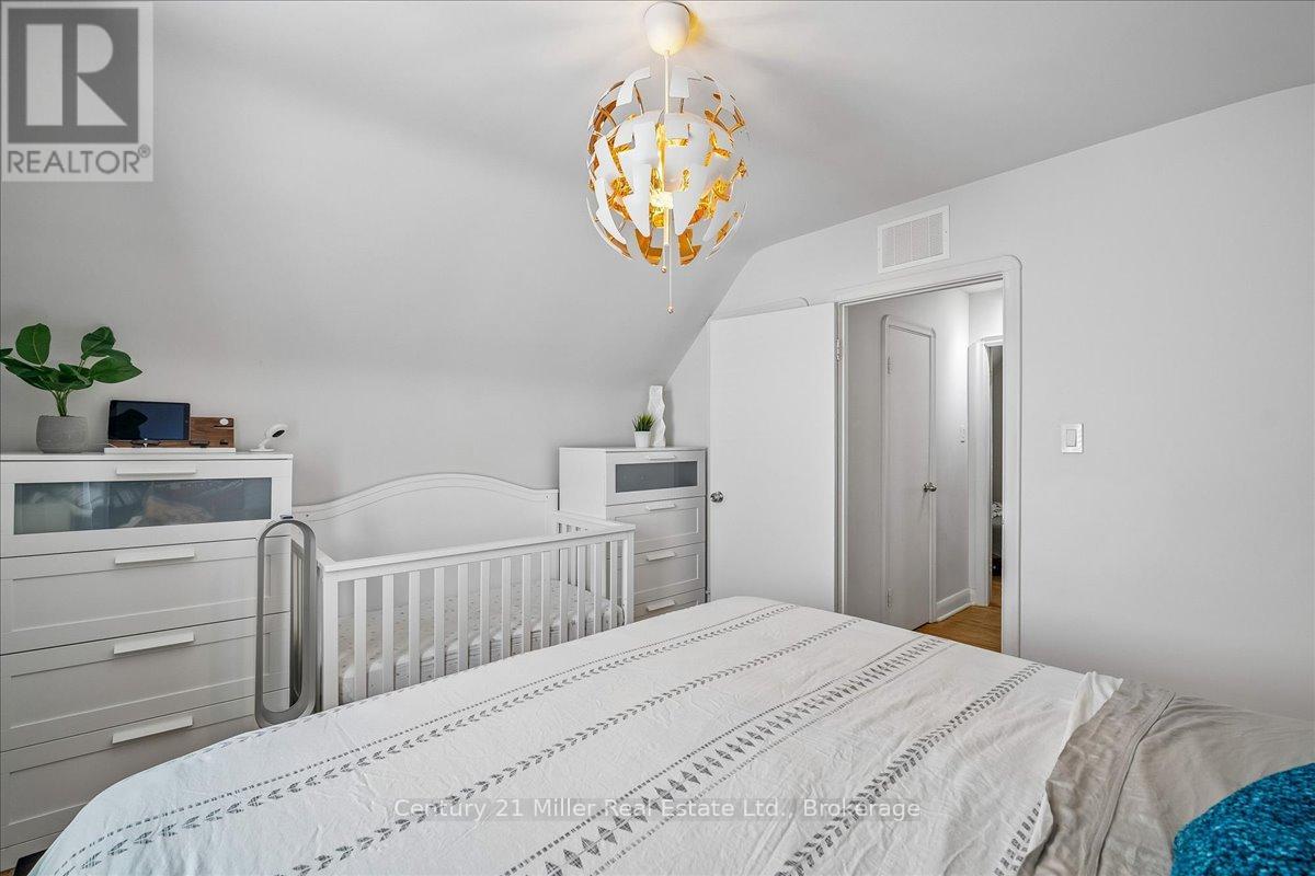 1583 Blanefield Road, Mississauga, Ontario  L5G 4H3 - Photo 33 - W13213546