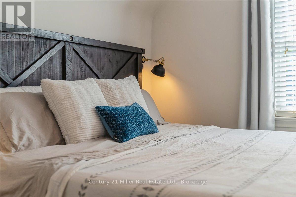 1583 Blanefield Road, Mississauga, Ontario  L5G 4H3 - Photo 34 - W13213546