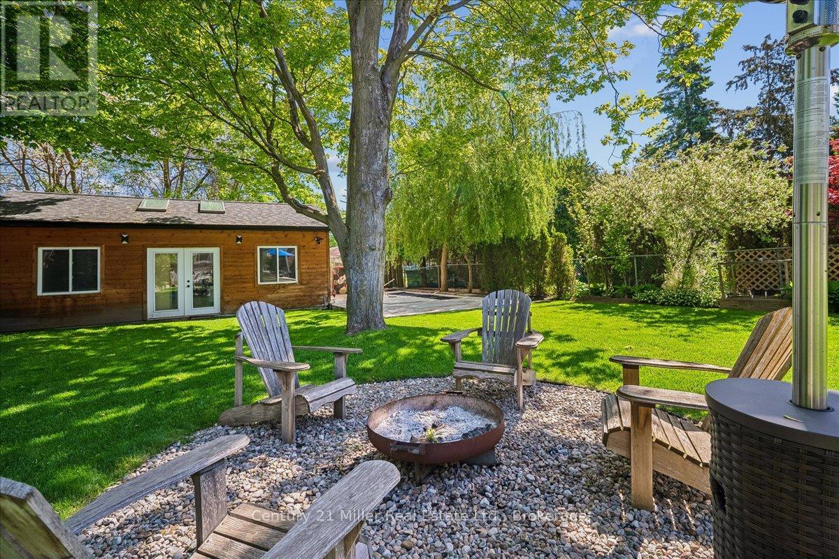 1583 Blanefield Road, Mississauga, Ontario  L5G 4H3 - Photo 45 - W13213546