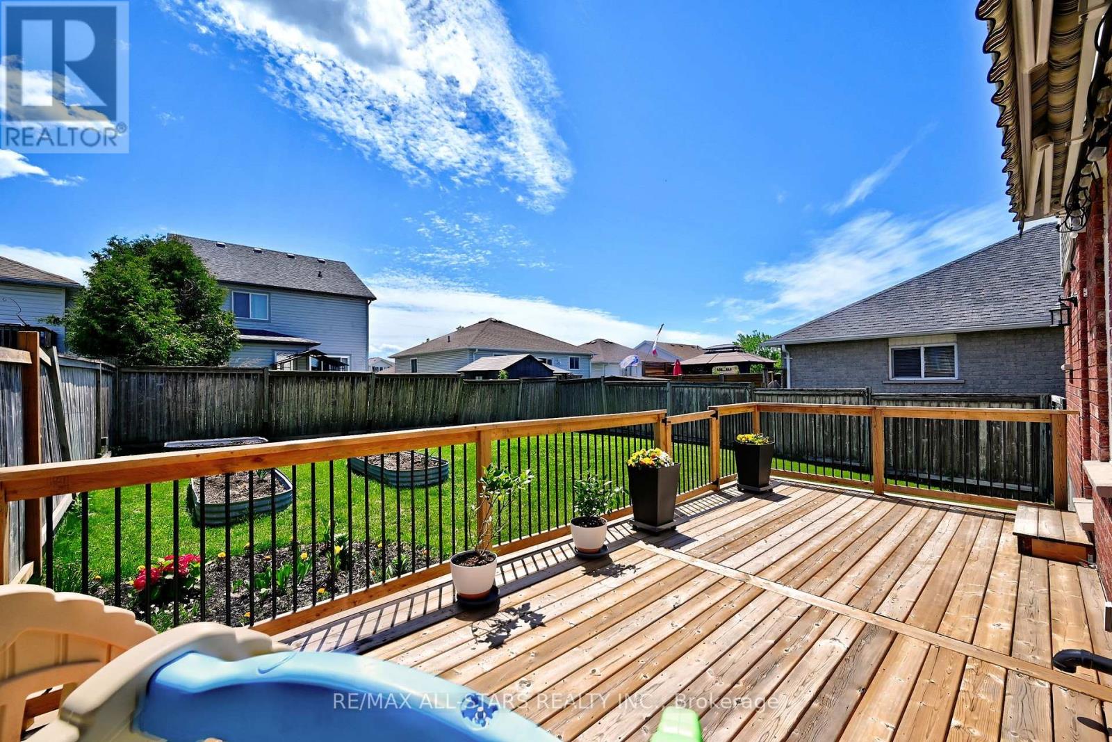 647 Trailview Drive, Peterborough, Ontario  K9J 8P3 - Photo 47 - X13213414