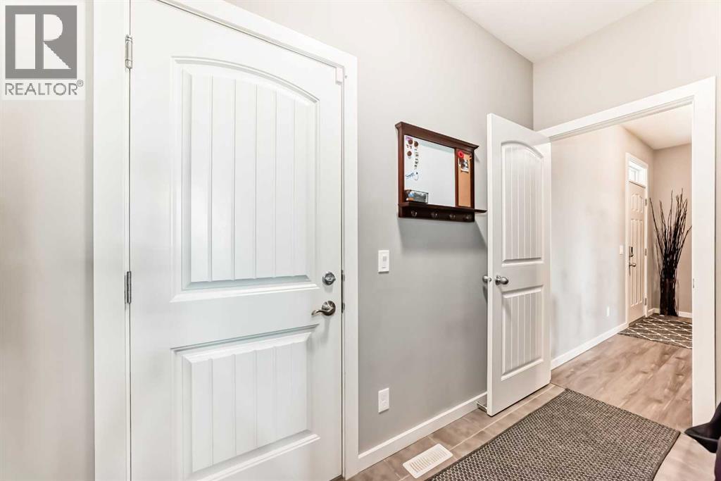 59 Heritage Heights, Cochrane, Alberta  T4C 2R4 - Photo 13 - A2315286