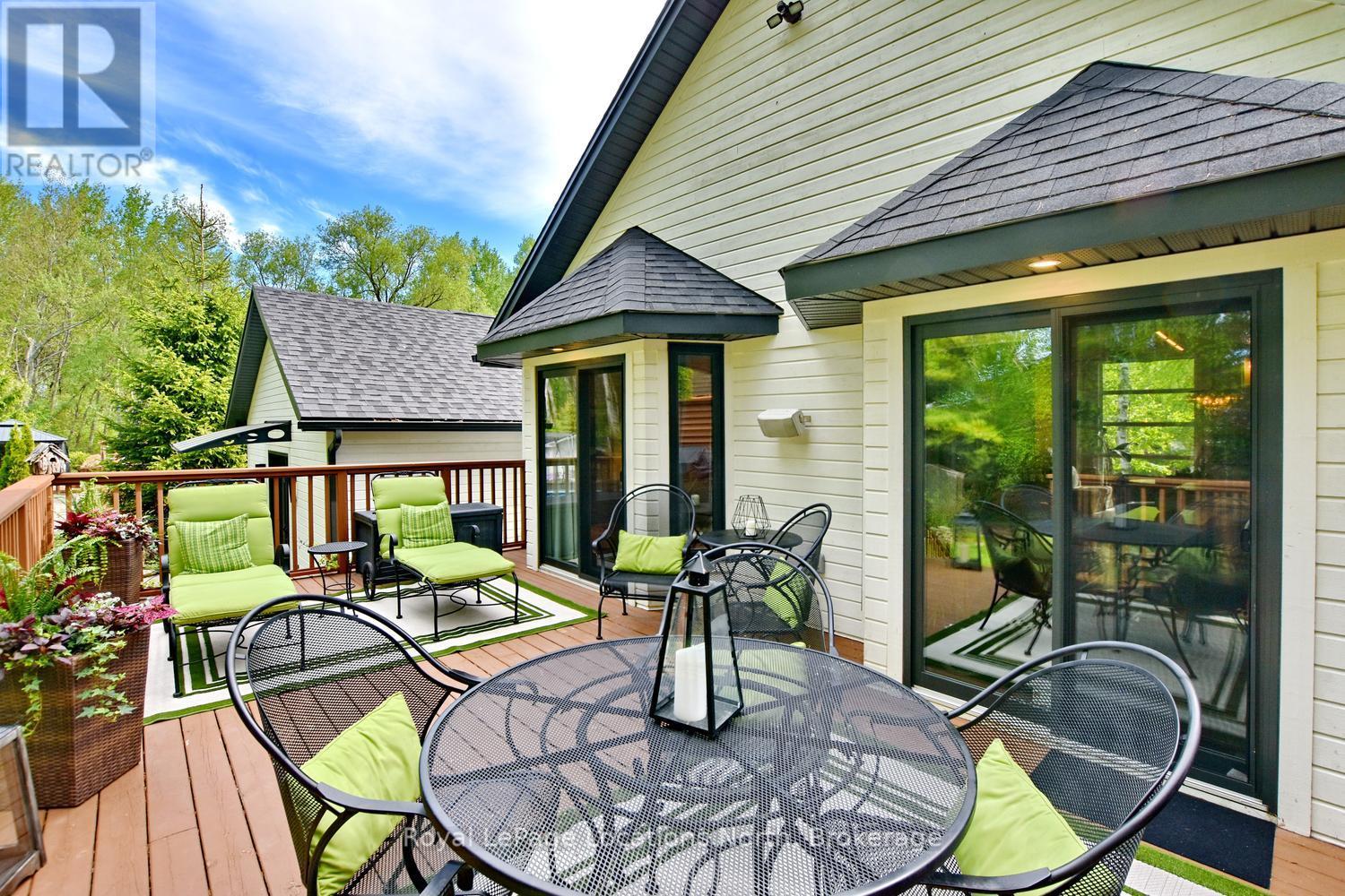 8 Hickory Street, Collingwood, Ontario L9Y 3E4 - Photo 40 - S13213462