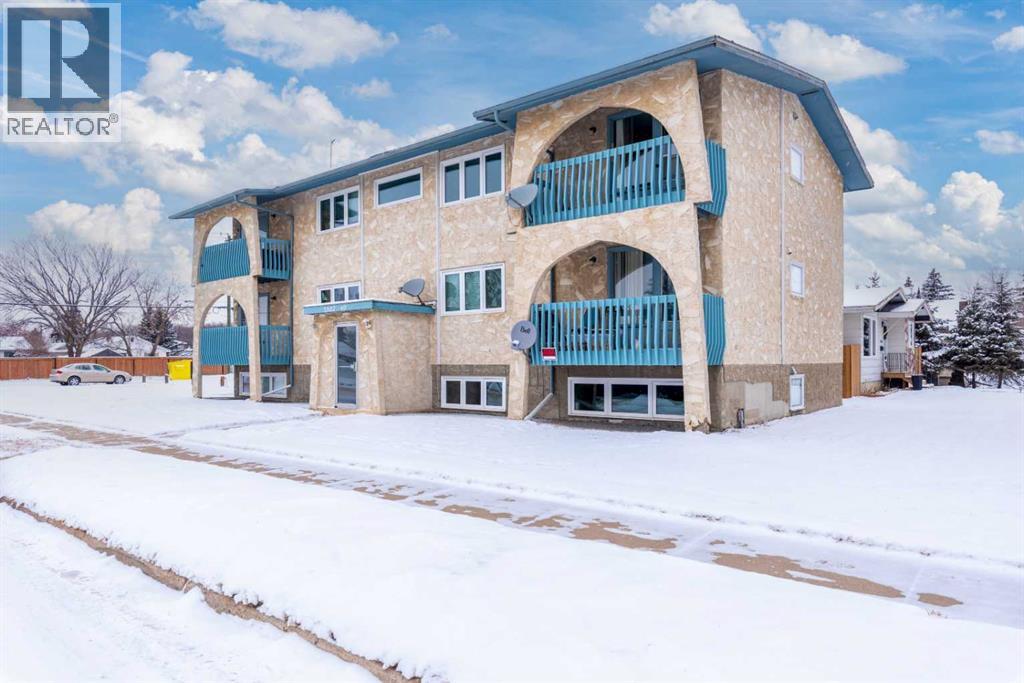 1-6, 5502 49 Avenue, Lloydminster, Saskatchewan  S0M 0V4 - Photo 1 - A2273838