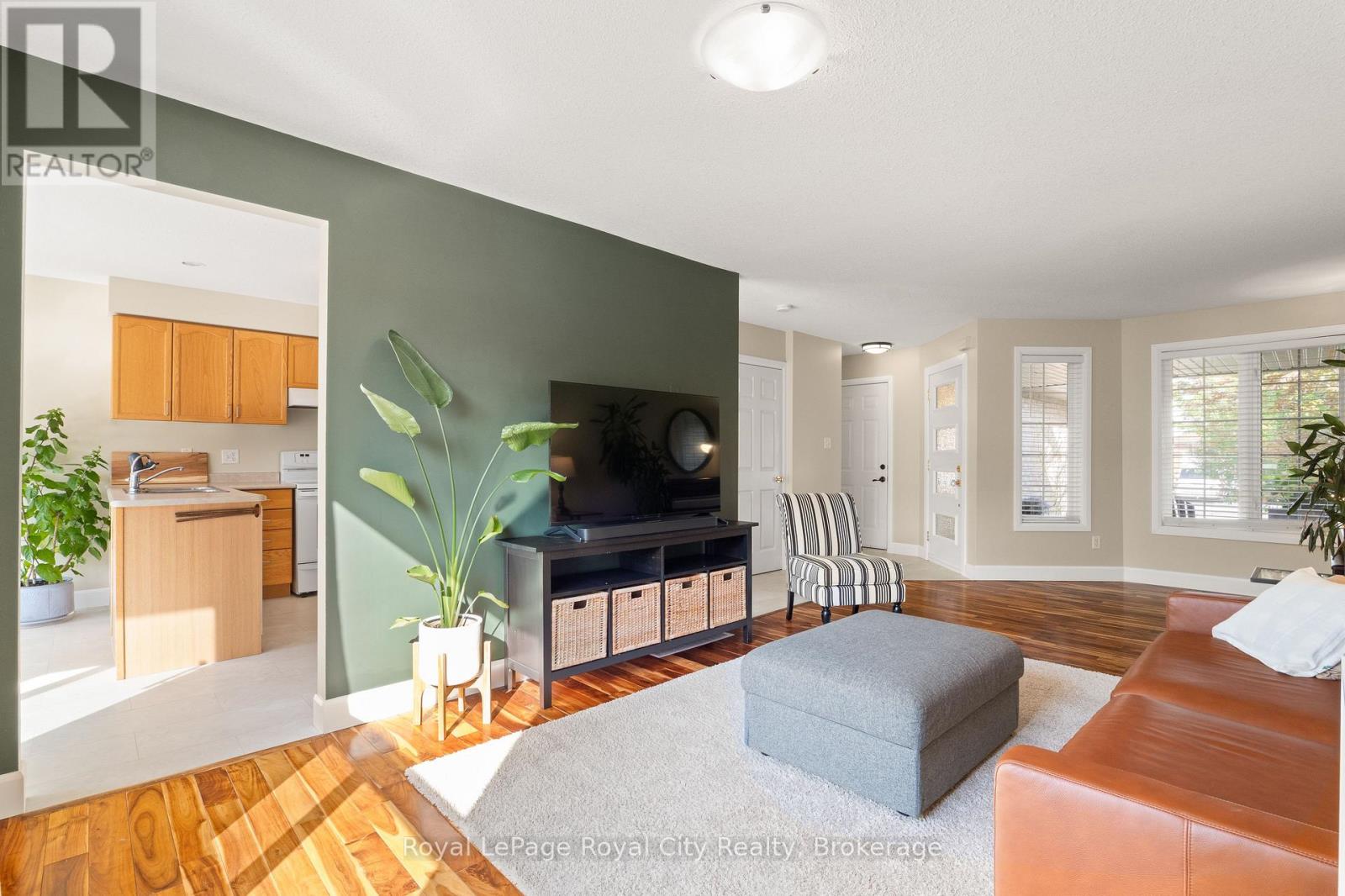 66 Hagan Avenue, Guelph, Ontario N1E 7B6 - Photo 10 - X13213474