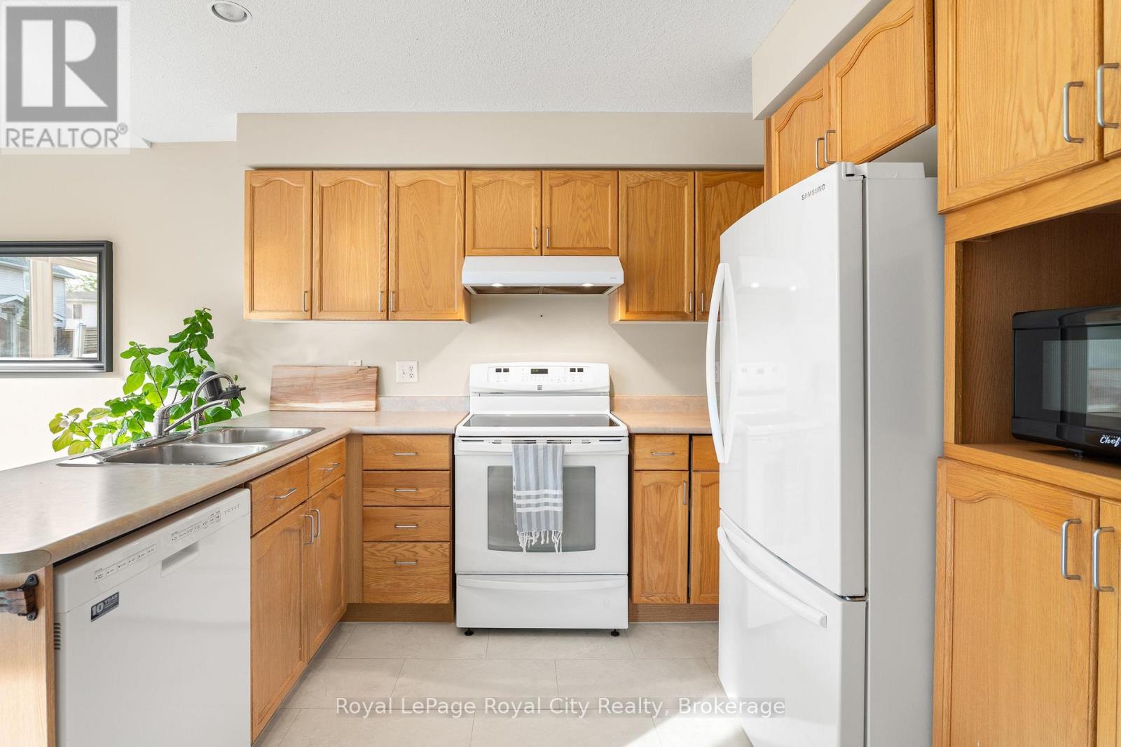 66 Hagan Avenue, Guelph, Ontario N1E 7B6 - Photo 14 - X13213474