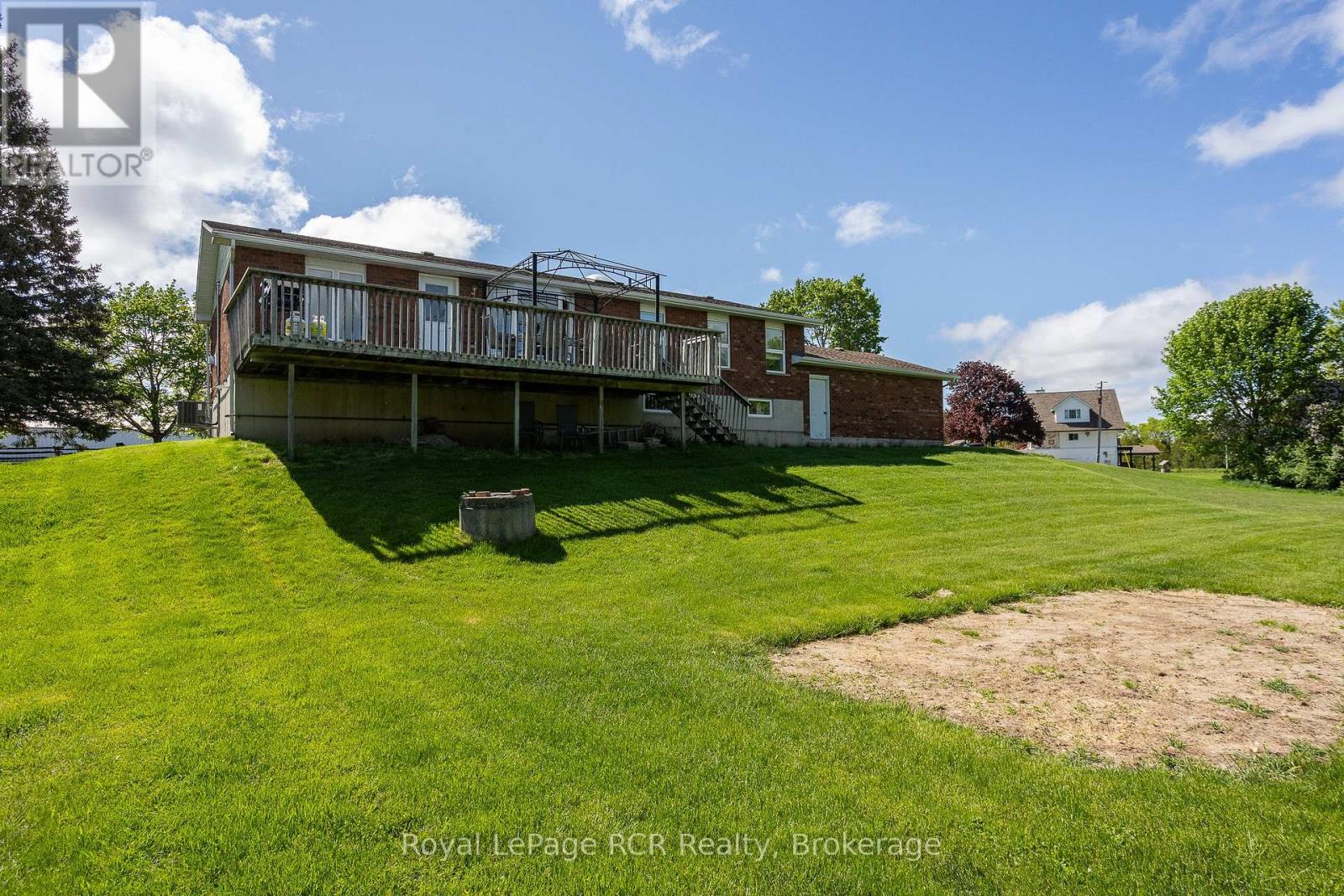 2 Highland Drive, Grey Highlands, Ontario N0C 1E0 - Photo 34 - X13213502