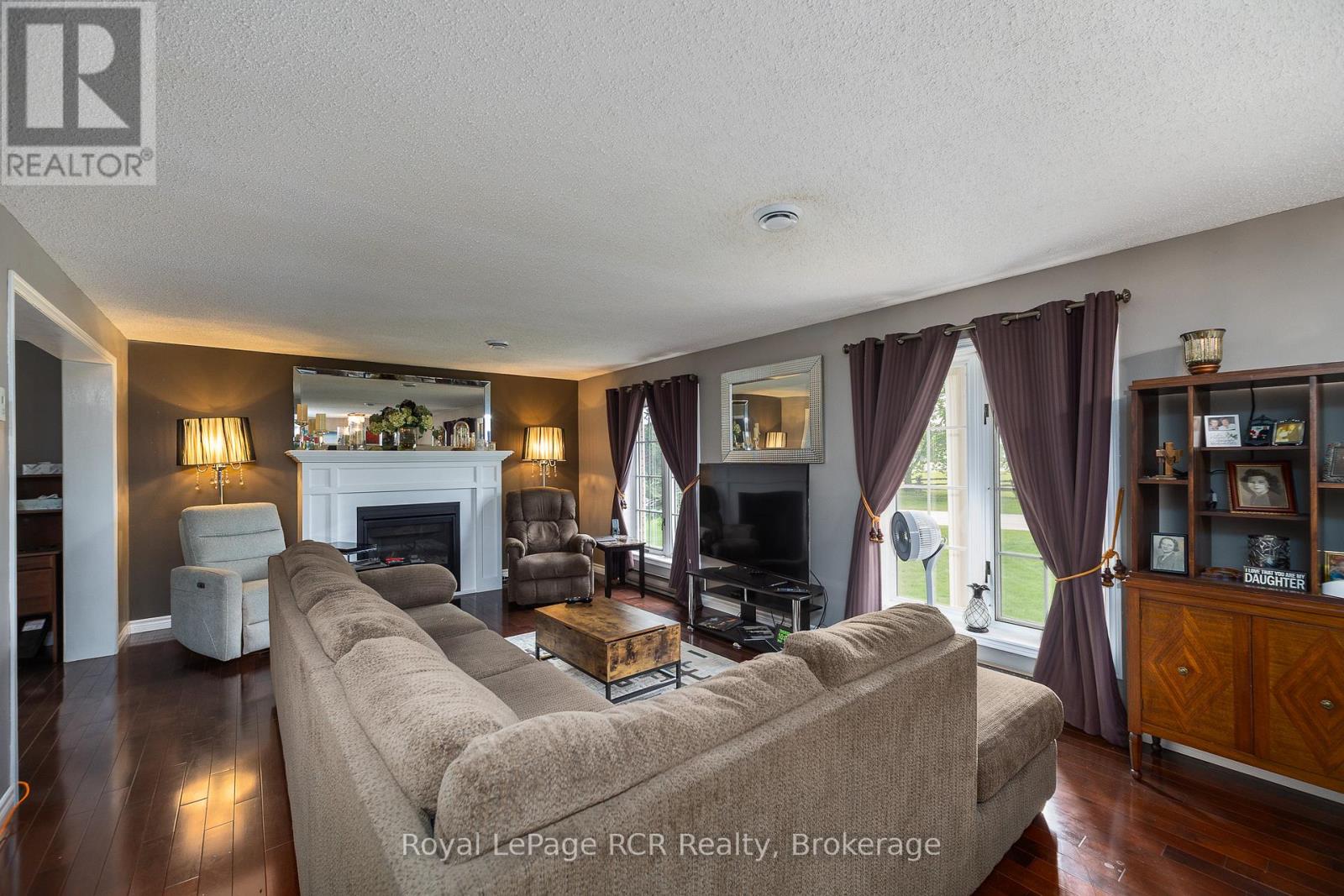 2 Highland Drive, Grey Highlands, Ontario N0C 1E0 - Photo 4 - X13213502