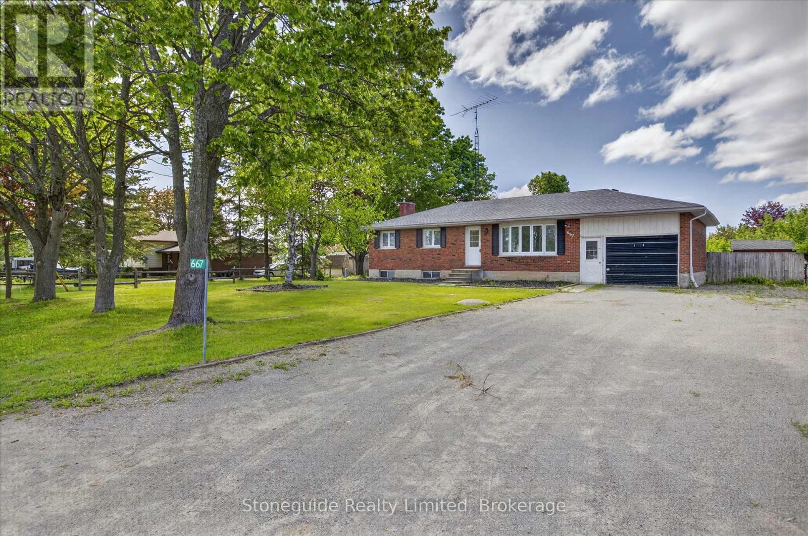 667 Skyline Road, Selwyn, Ontario  K0L 1T0 - Photo 3 - X13213712