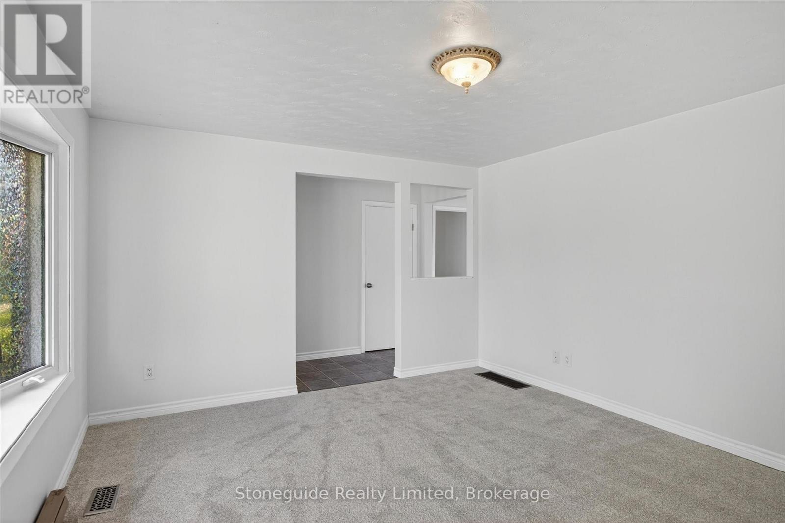 667 Skyline Road, Selwyn, Ontario  K0L 1T0 - Photo 9 - X13213712